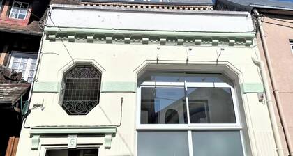 Maison des sources: Duplex with terrace in the center of Forges les Eaux