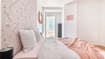 4 bedrooms, iron/ironing board, travel cot, WiFi
