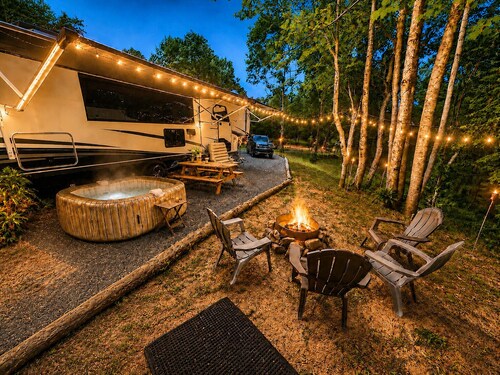 Glamping Retreat near the Ocoee River