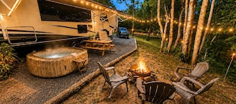 Glamping Retreat near the Ocoee River