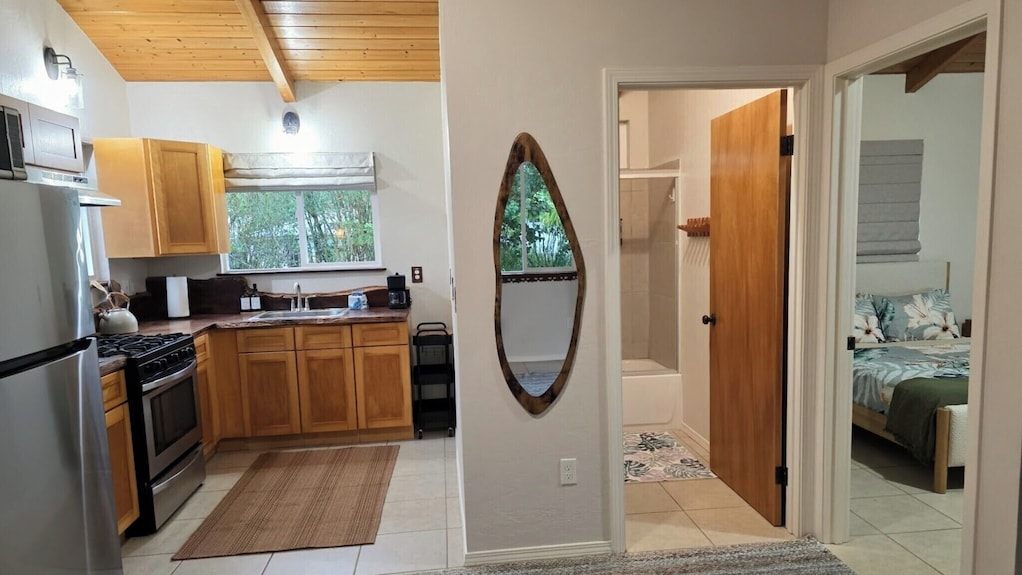 Koa + Paka: Embrace The Elements In Style - Hawaii