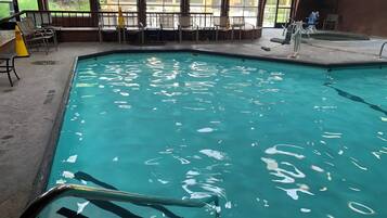 Piscine couverte