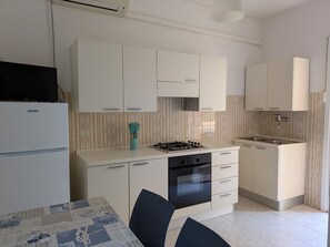 Căn hộ, 1 phòng ngủ, sân hiên, quang cảnh thành phố | Nội thất