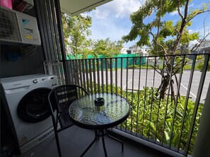Property grounds - Cozy 1-bedroom apartment in Laguna Sky Park (Phuket)