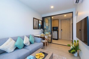 Living area - Cozy 1-bedroom apartment in Laguna Sky Park (Phuket)