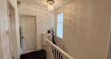 Room-single Cosy Room Near CBS Arena and