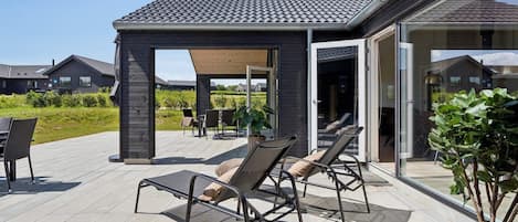 House | Exterior
