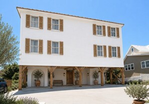 Exterior - Thalasea, Oceanfront House in Emerald Isle, NC! (Emerald Isle)