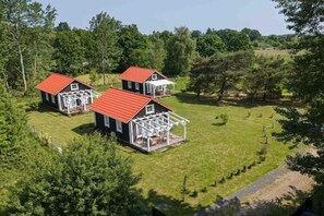 Exterior - Holiday cottages by the sea in an oasis of peace (Smoldzino)