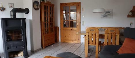 TV connectée, cheminée