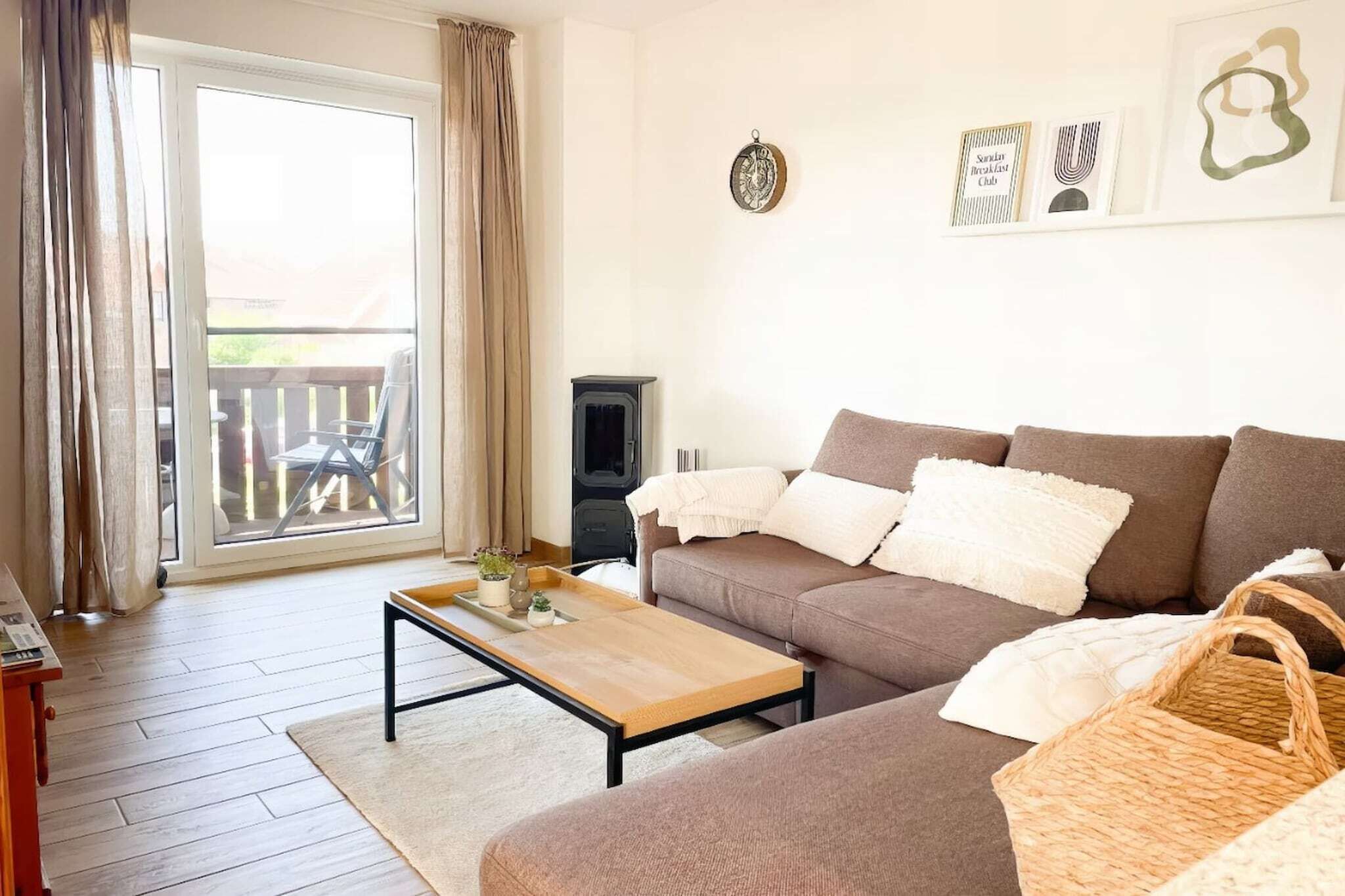Smart-TV, Kamin