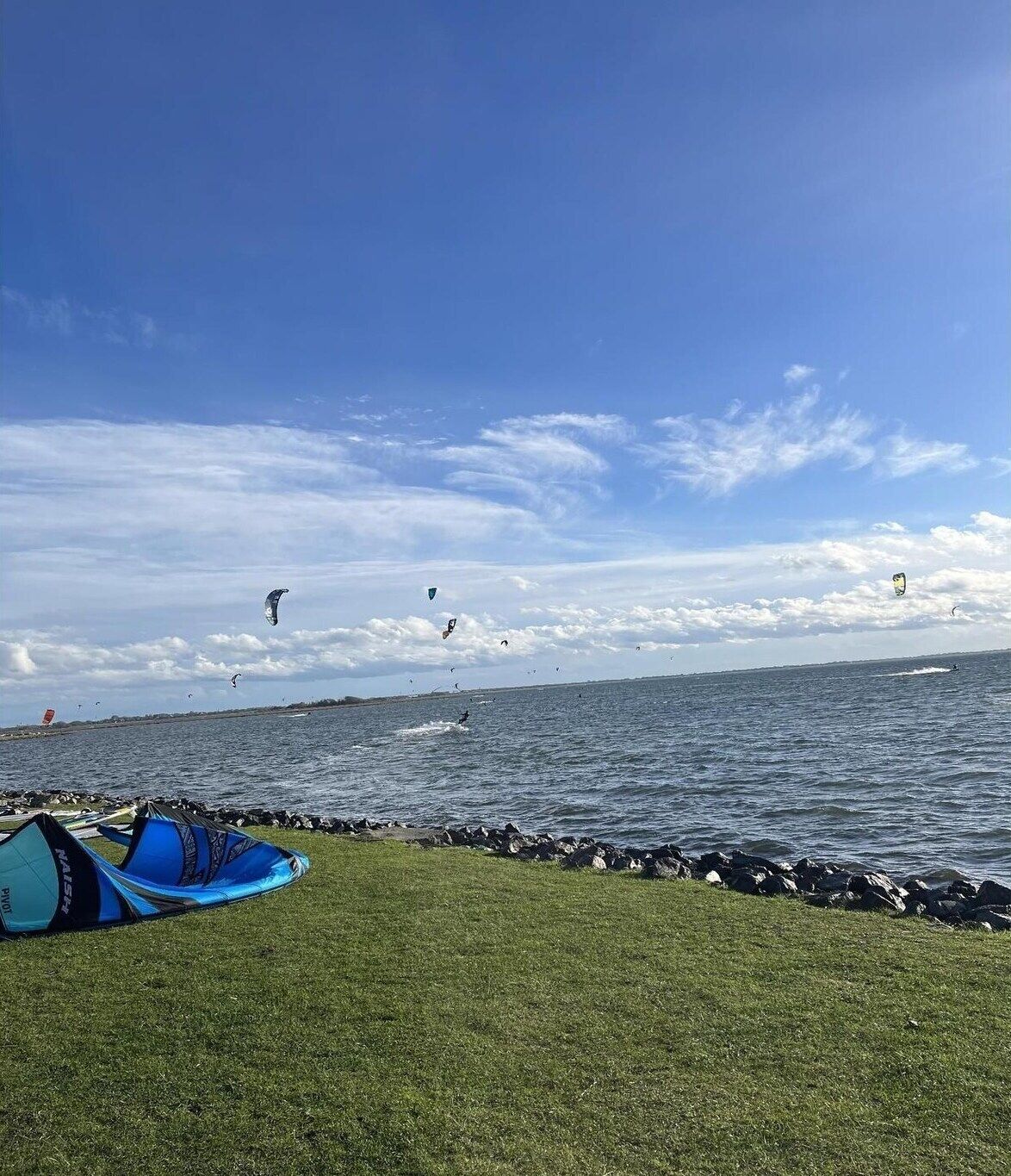 Nær stranden