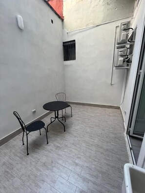 Chambre Double Classique, balcon, vue ville | Intérieur
