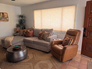TV, fireplace - Welcome to Casa Ocotillo! Heart of Cave Creek! (Cave Creek)