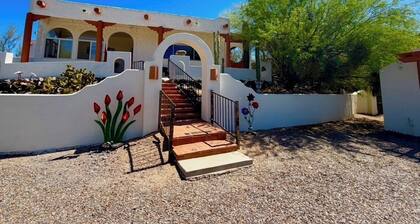 Welcome to Casa Ocotillo! Heart of Cave Creek!