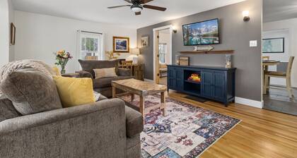 Walnut Street Retreat | Downtown, Dog Friendly