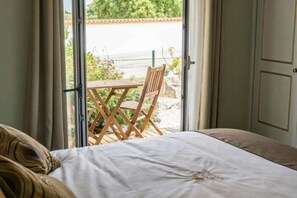 Suite, Pool View | Desk, free WiFi