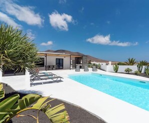 Pool - Casa Alana - Private Pool by Villas Now (Playa Blanca)
