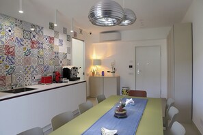 Free daily local cuisine breakfast  - francescosuite b&b (Sorrento)