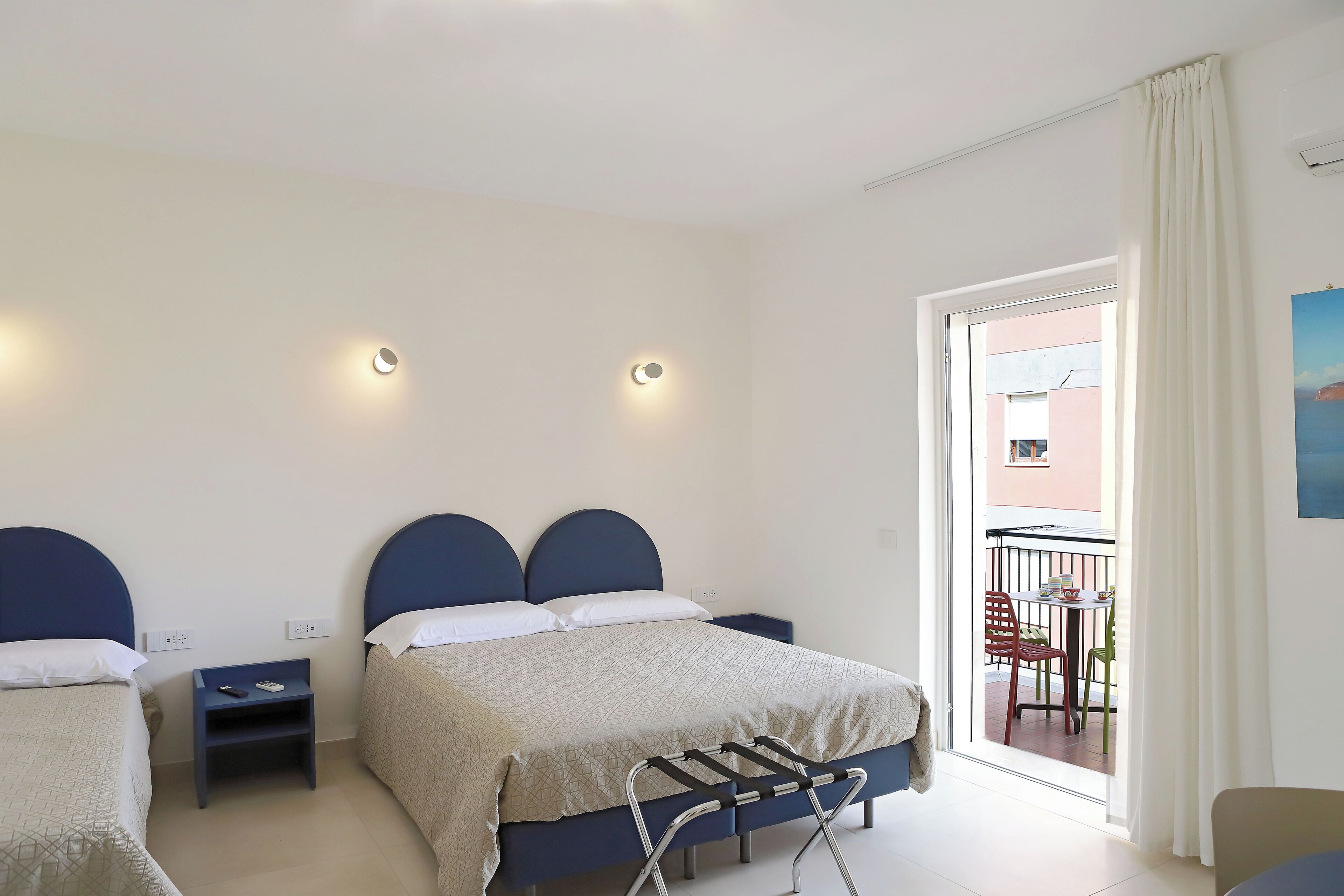 Tremannsrom – deluxe, hageutsikt