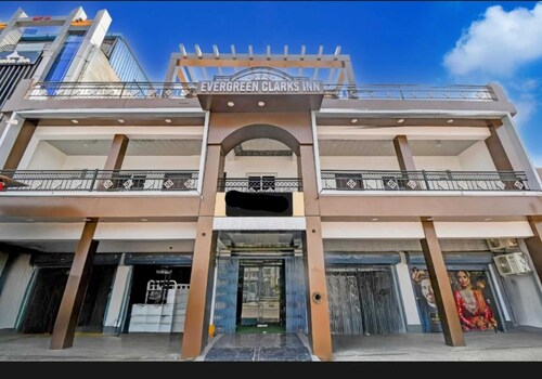 Hotel Evergreen Clarks