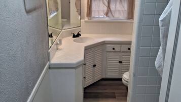 Towels, soap, toilet paper