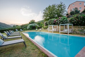 Villa | Pool | Innenpool, Außenpool