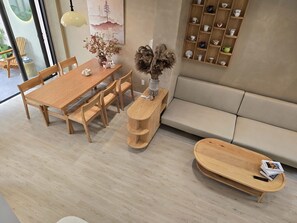 Interior - Beautiful 3-bedroom house with jacuzzi near beach in Đà Nẵng (Đà Nẵng)