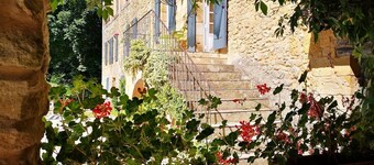 Paper mill in the heart of Périgord with private swimming pool