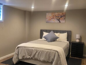 Room - Fishing spot, 1-bedroom B&B lower guesthouse in Poland w/hot tub (Poland)