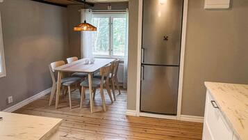 House | Dining