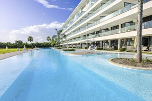 Pool - Hard Rock Apt Direct pool & golf view (Punta Cana)