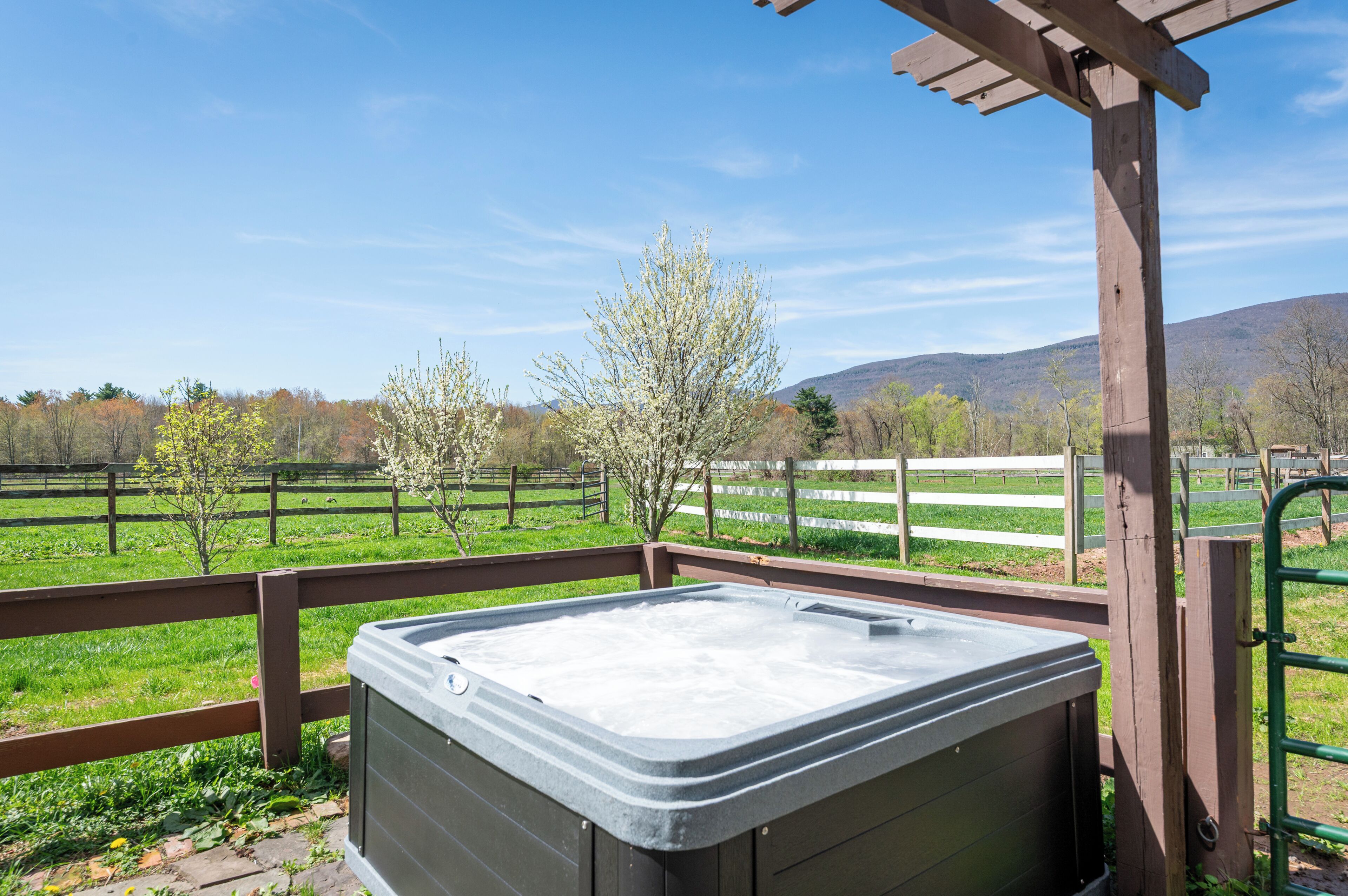 Bain à remous extérieur