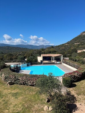 Pool - Apartment, Porto-Vecchio near Santa Giulia beach (Porto-Vecchio)