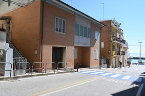 Exterior - N319 – Numana, two-room apartment 100 meters from the sea (Numana)