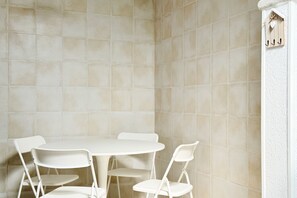 Dining - N319 – Numana, two-room apartment 100 meters from the sea (Numana)