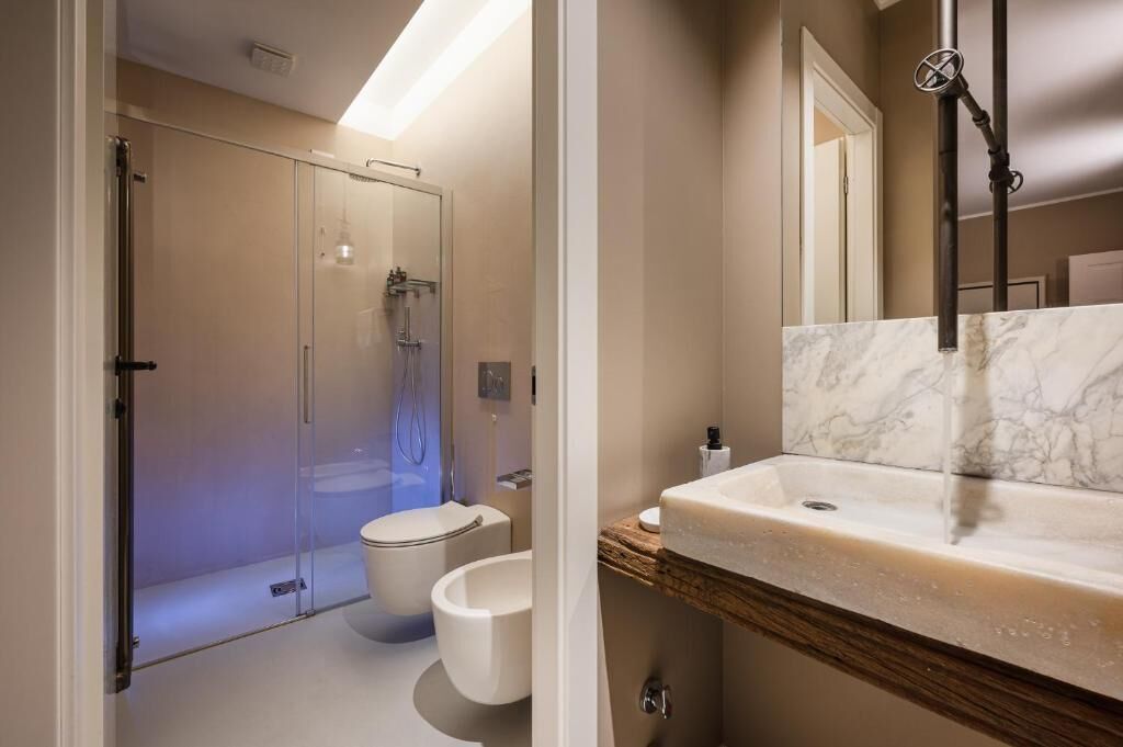 Comfort Double Room | Bathroom