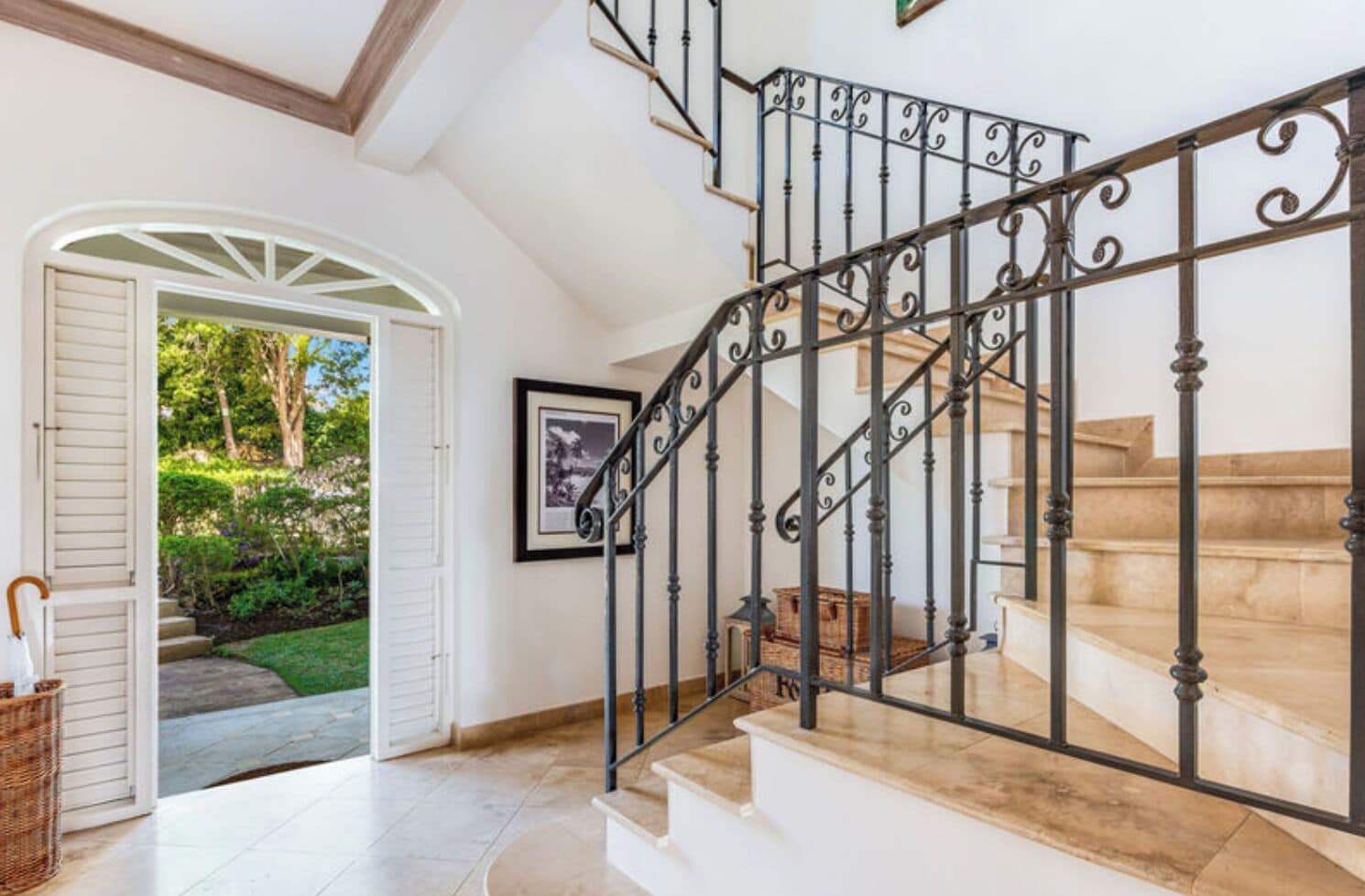 Villa, 3 Bedrooms, Patio, Garden View | Interior