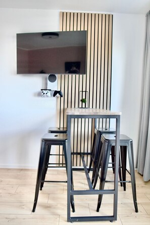 Dining - Urban comfort near the center, balcony, 6 persons (Bremen)