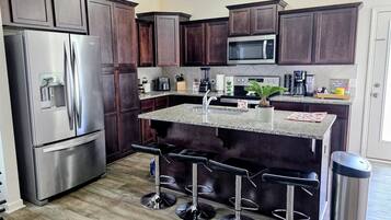 Microwave, oven, dishwasher