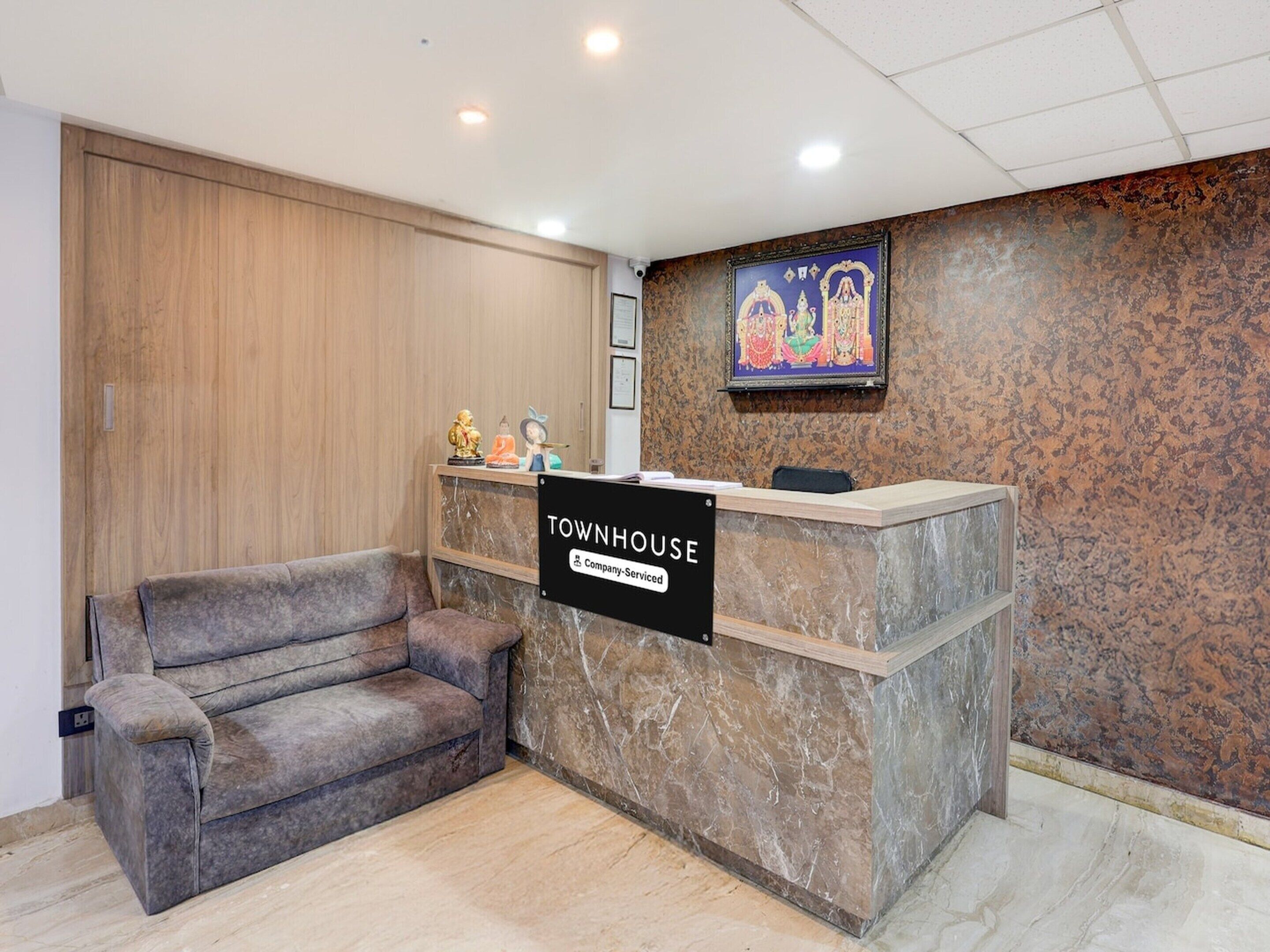 Rumah | Resepsionis