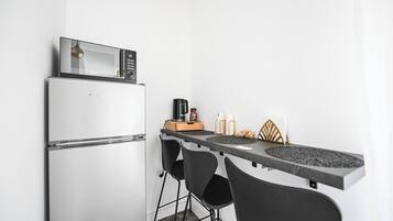 Deluxe appartement, uitzicht op stad | Privékeuken