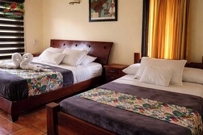 Room - Gorgeous Colombian country-side retreat. Close to numerous attractions. (Quimbaya)