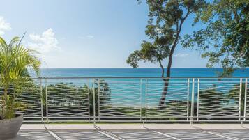Villa, 5 Bedrooms, Private Pool, Garden View | Balcony