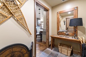 Interior - Newly Listed Luxury Whitefish Vacation Rental with Amazing Amenities (Whitefish)