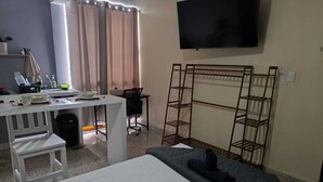 1 soverom, internettilgang og sengetøy