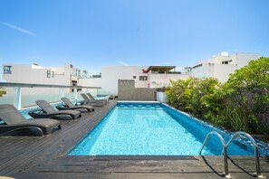 Pool - 2 Bedroom Condo with Rooftop Pool (Playa del Carmen)