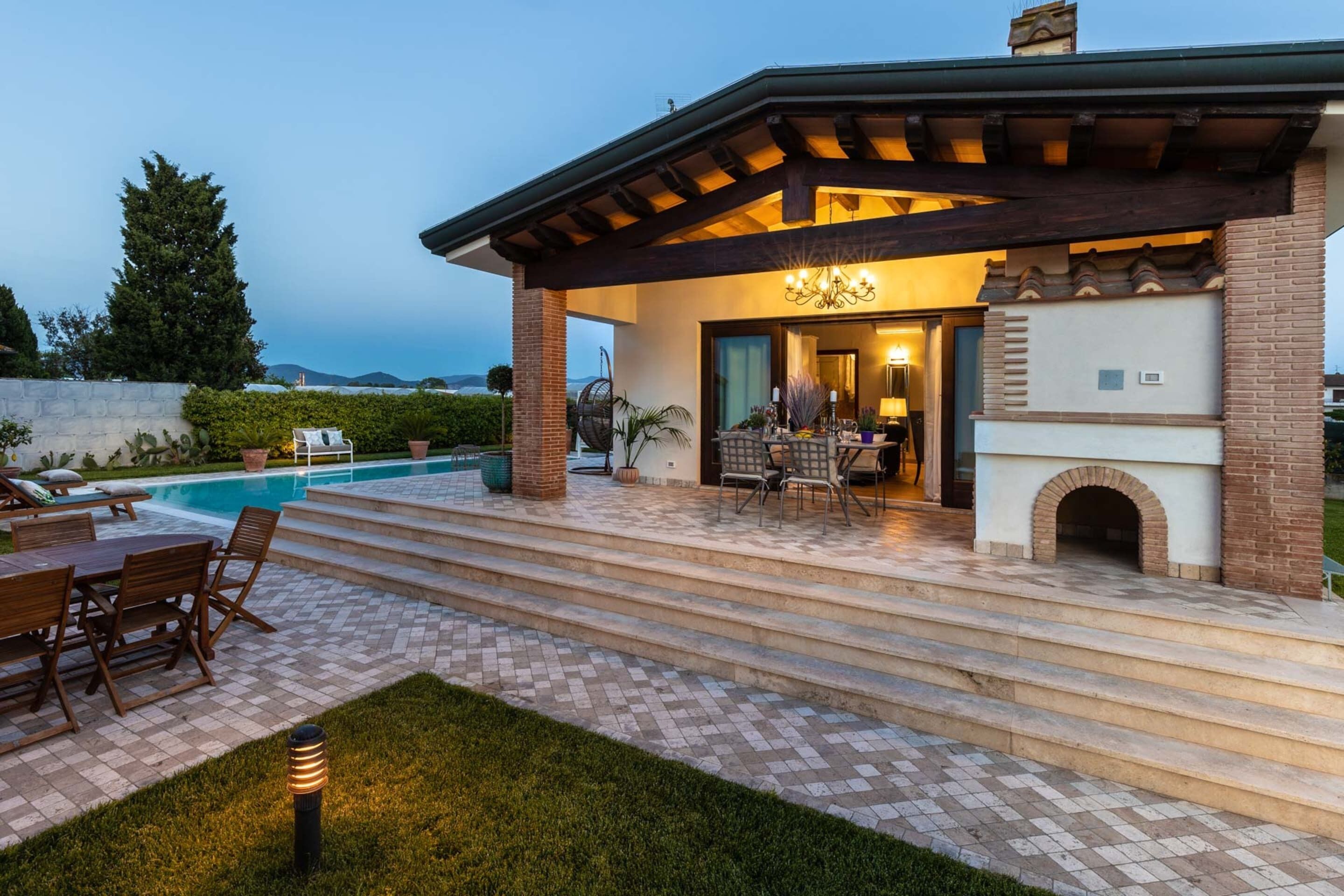 Villa | Exterior