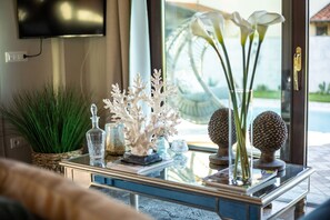 Villa | Interior detail - Villa in Viareggio Near Lecciona Beach (Viareggio)