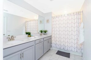 Towels - SL2964PS - Luxurious 5Bdrooms Villa with Priv Pool (Kissimmee)